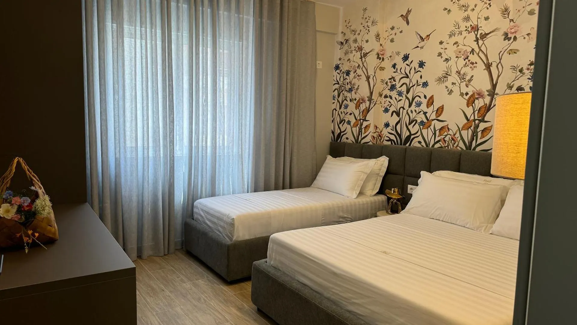 Fael First Luxury Apartments Lungomare Avlonya