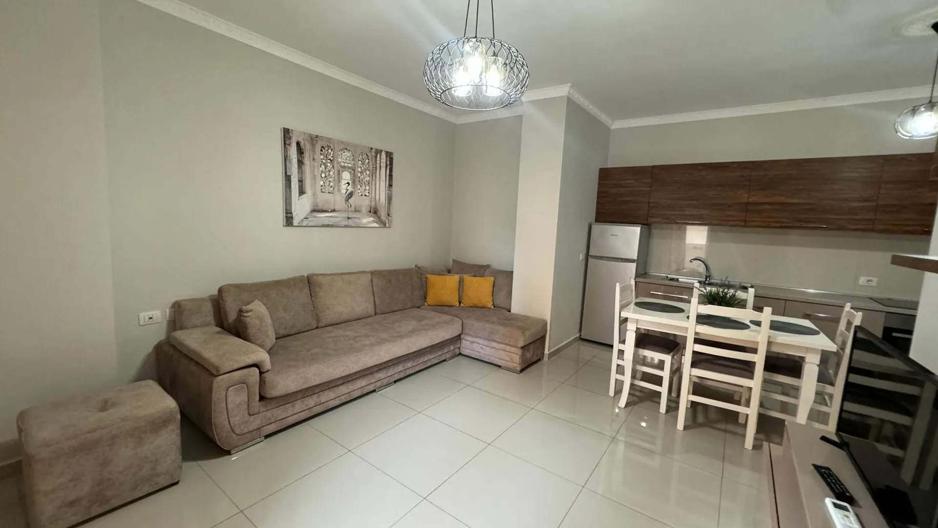 Fael First Luxury Apartments Lungomare Avlonya