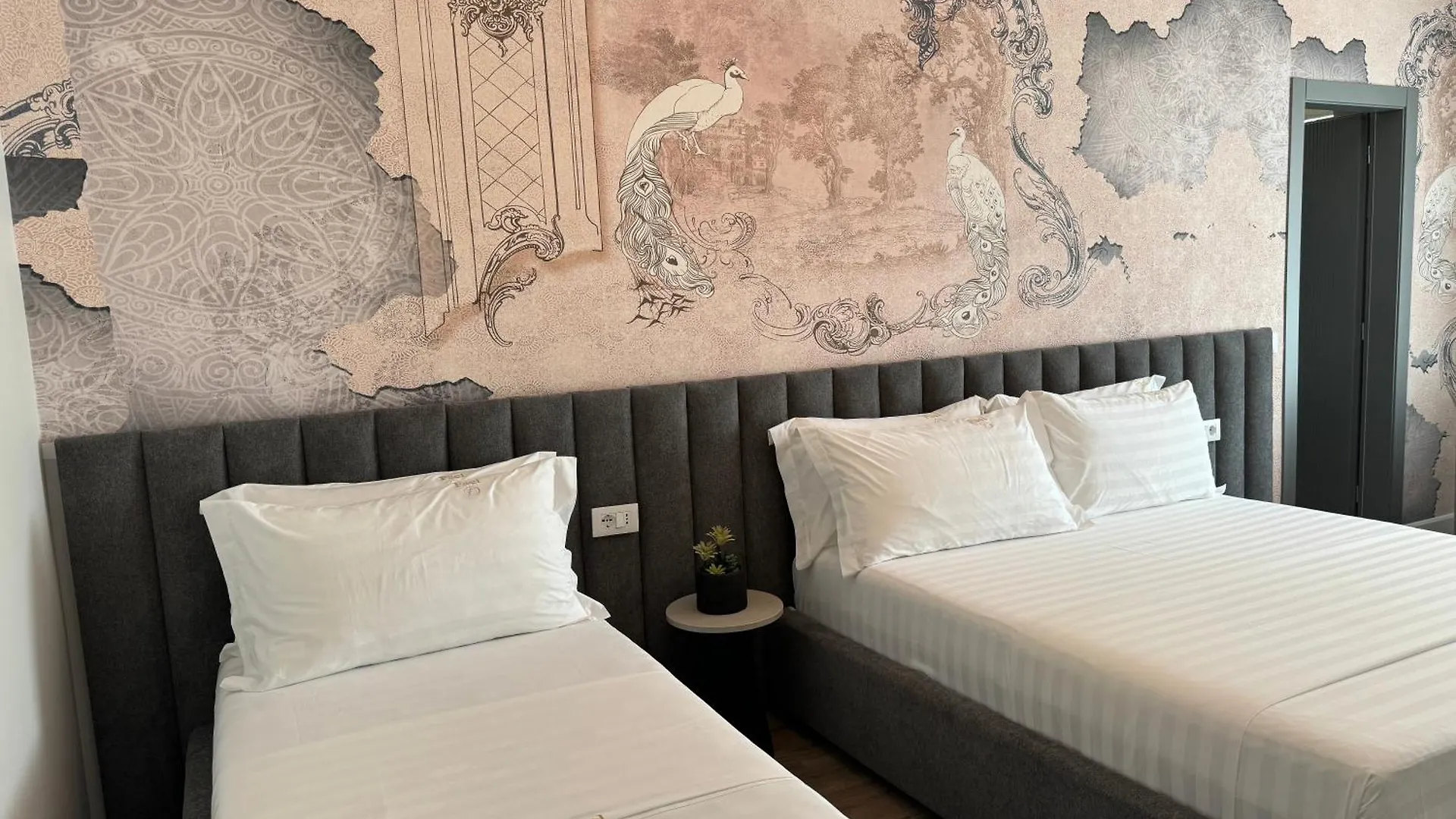 Fael First Luxury Apartments Lungomare Avlonya