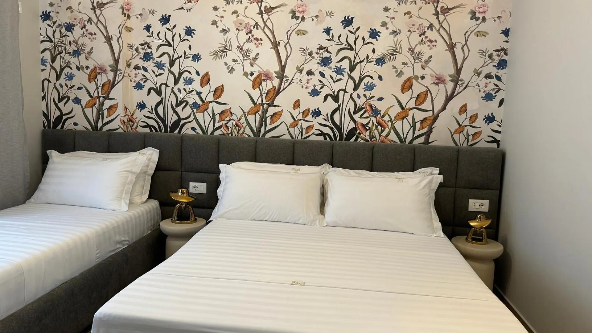 Fael First Luxury Apartments Lungomare Avlonya